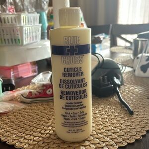 Nail cuticle remover